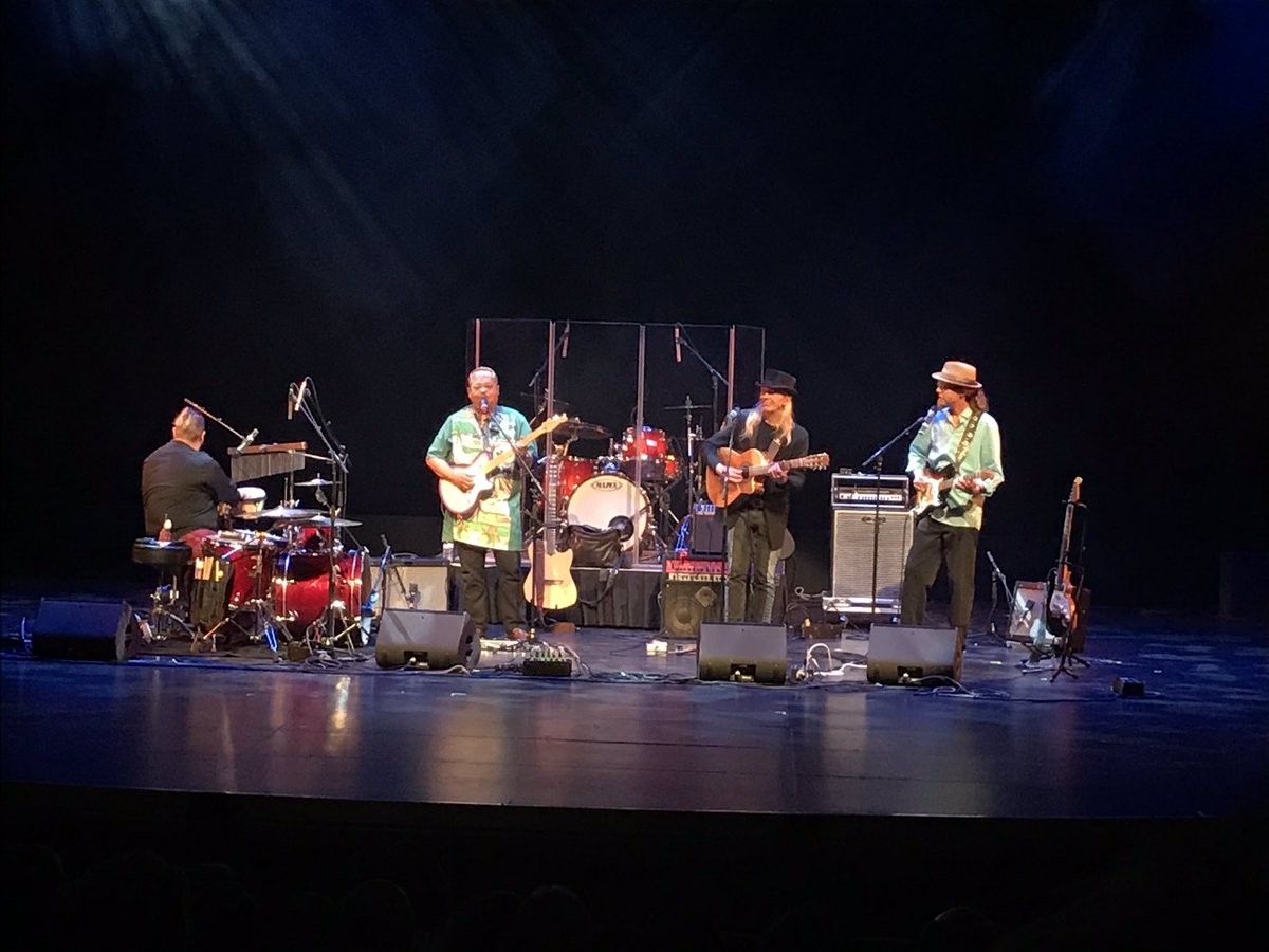 The sweet sounds of TriContinental here at the Dow Centre! #abshowcase <a href="/ArtsTouring/">Arts Touring Alliance of Alberta</a> <a href="/AlbertaCulture/">Alberta Arts, Culture and Status of Women</a>