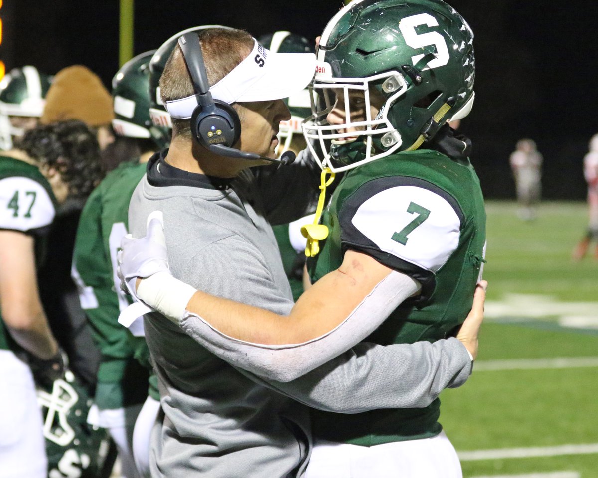 scottmayberry's tweet image. Congratulations to Strongsville’s Garret Clark who sets a Strongsville record with SEVEN TDs in the Mustangs win over GCC rival Elyria 🐎🏈🏈🏈🏈🏈🏈🏈 #LockedIn #MustangsLegend