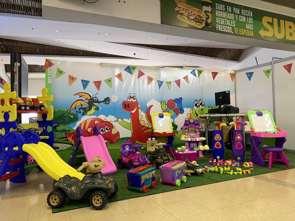 juankmiloM3dina's tweet photo. Hoy iniciamos la feria #Distritokids #FeriaInfantil. Un espacio ideal para compartir en familia y enterarse de la oferta comercial que tenemos en nuestro #Quindío del sector infantil.
Los esperamos este fin de semana en el @UnicentrodeArm @Camara_Armenia https://t.co/O4vucw3v7C