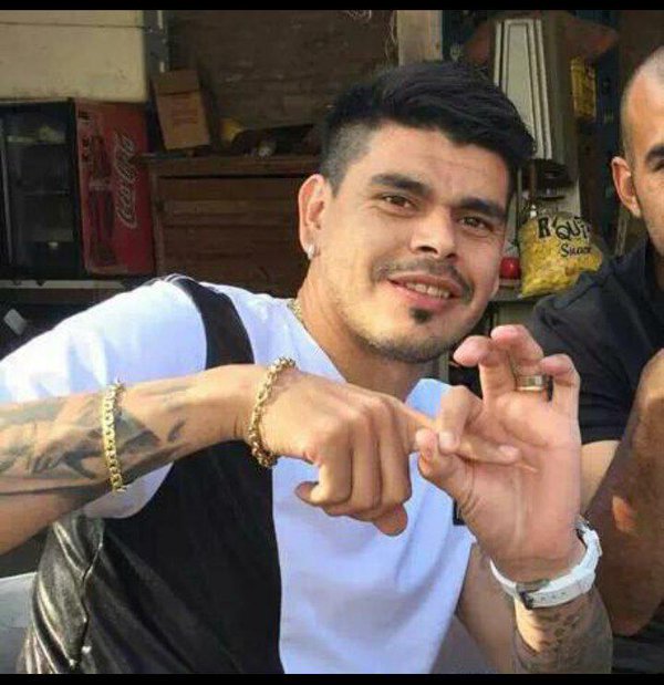 <a href="/xaetta/">Roberto  Alvarez</a> <a href="/OsirisM94881589/">Osiris Martinez</a> Al final a boca...