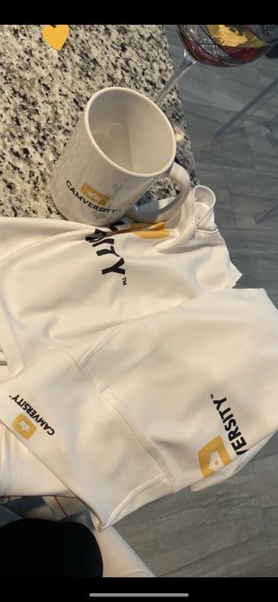 Thanks CamV 😎 onnline in about 10 minutes! Join me here  https://t.co/QMHTMzMPVn  @Camversity @CamversityGirls<a href="/tag/camgirl"class="tags"><span>#camgirl</span></a><a href="/tag/camgirls"class="tags"><span>#camgirls</span></a>