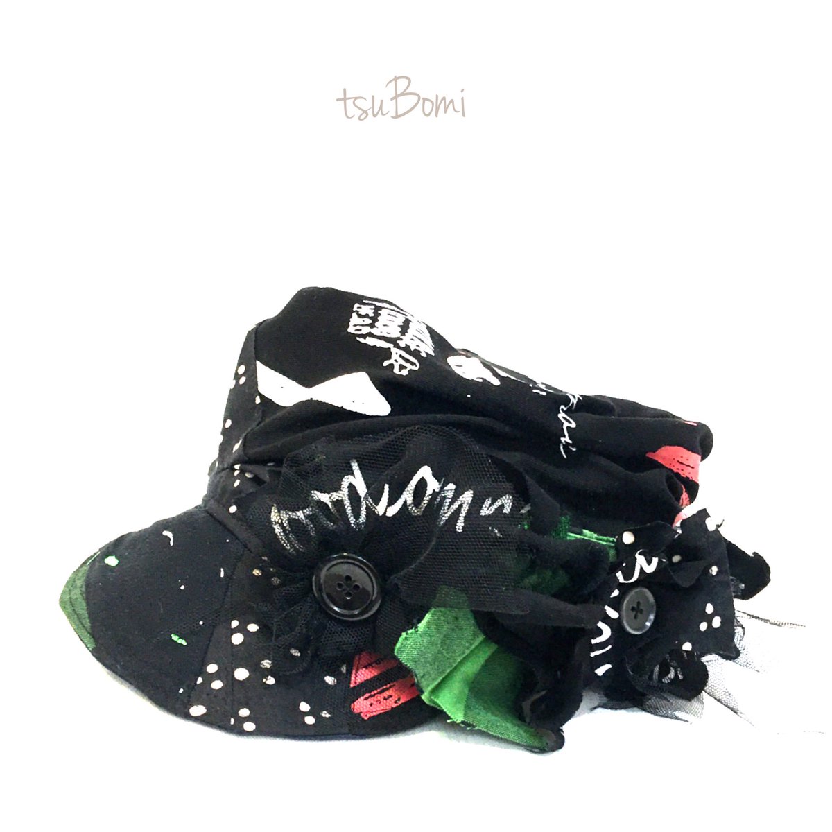 kaya1209's tweet image. new brand ✨
   帽子デザイナー＊tsuBomi＊
〜本日 新作の入荷です

(内径60㎝程)
"装飾は取り外し可"

通販も対応しております♪
#patchworkcap #ライブ #衣装 #リメイク好きな人と繋がりたい #帽子好きの人と繋がりたい #帽子デザイナー