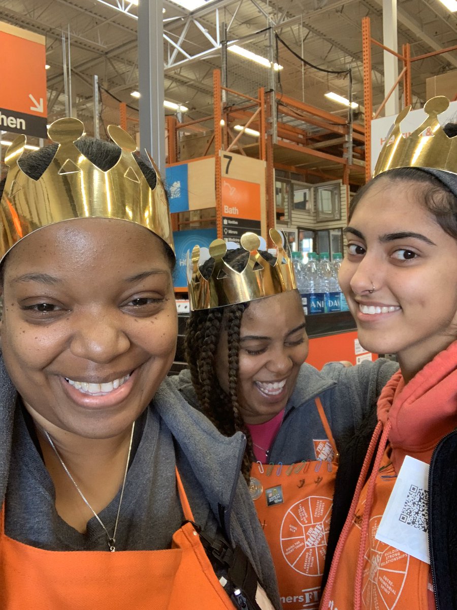 Super fun <a href="/2702_hd/">2702HD</a>  for Kings and Queens Day!!!!