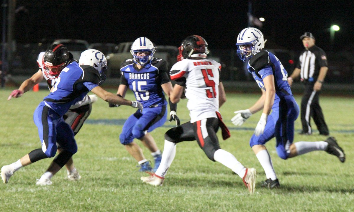 FB: Ryan Payne, <a href="/BreesDavon/">Davon Brees</a> and <a href="/joel_bargen/">Joel Bargen</a> of <a href="/CHSBroncoFB/">Centennial Bronco Football</a> surround Clayton Denker of David City. #broncoblue #maketheplay
