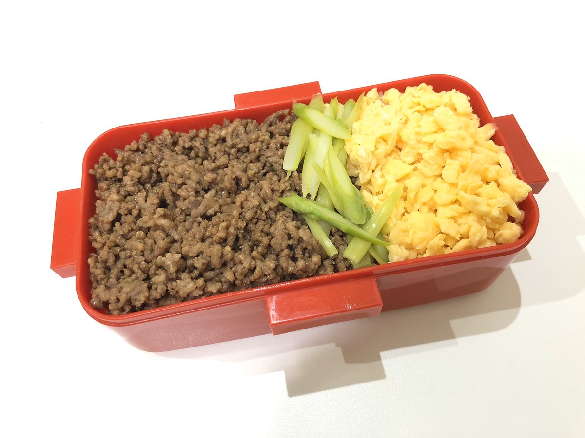 さ ち か 今日のお弁当 昨日彼氏に食わせた残り 野菜嫌いはアスパラを おえおえ言いながら食べてたよ 好き嫌い多いけど 出されたものちゃんと食べるから偉い でもなに作るかひたすら悩む さ ち か 今日のお弁当 昨日彼氏に食わせた残り 野菜嫌いはアスパラを おえおえ言いながら食べてたよ 好き嫌い多いけど 出されたものちゃんと食べるから偉い でもなに作るかひたすら悩む