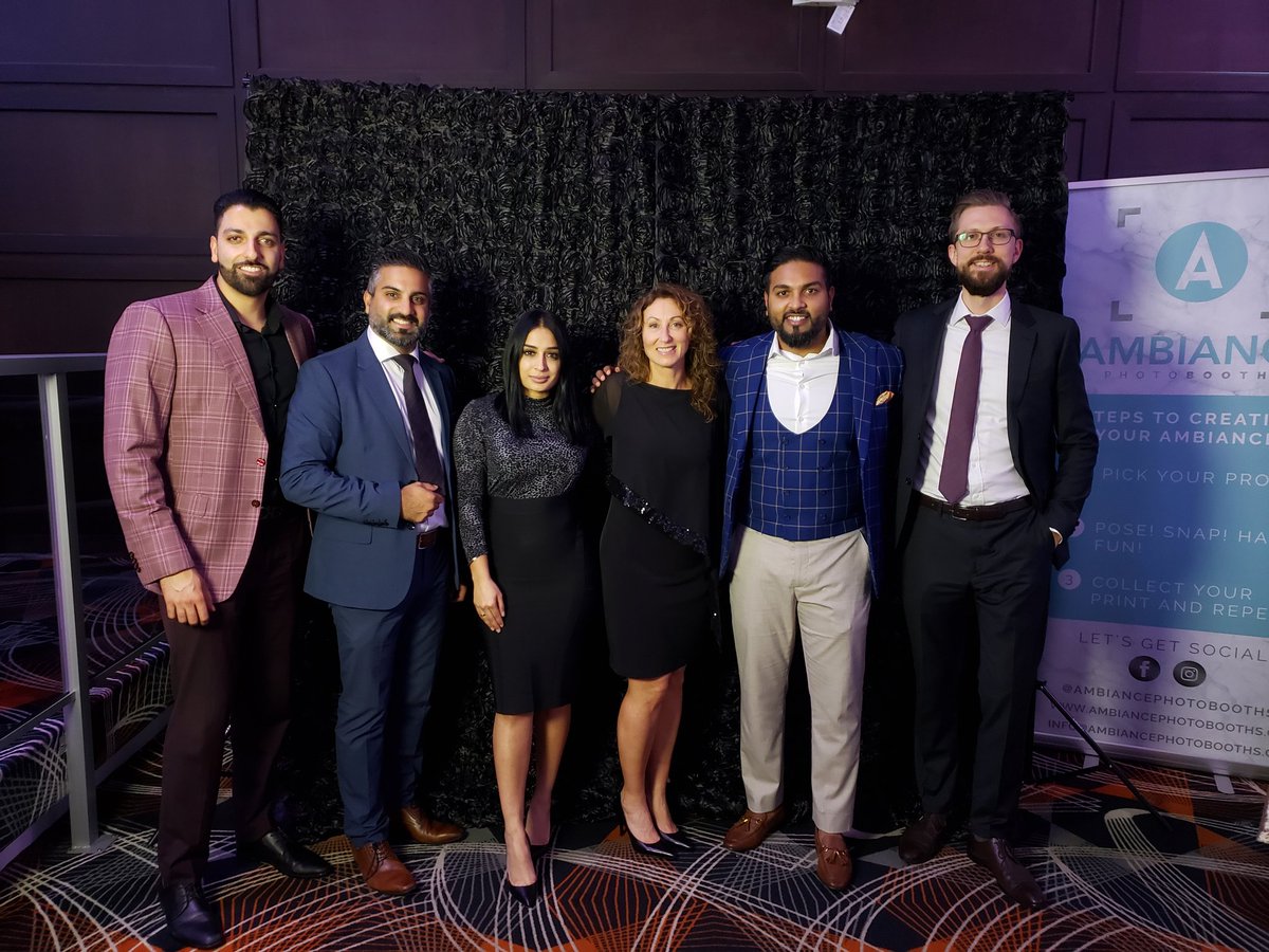 TD Canada Trust well represented @ the #eyesfortheworld fundraiser! Eyes for the World is working to empower each community by building sustainable and locally-led vision programs! #TD  @GurjivChahil_TD <a href="/RajGill91/">Raj Gill</a>  <a href="/TammyRea1/">Tammy</a> @Reenu_TD @Keith_Hendo <a href="/AnupDhillon_TD/">Anup Dhillon</a> @MattOBrien_TD