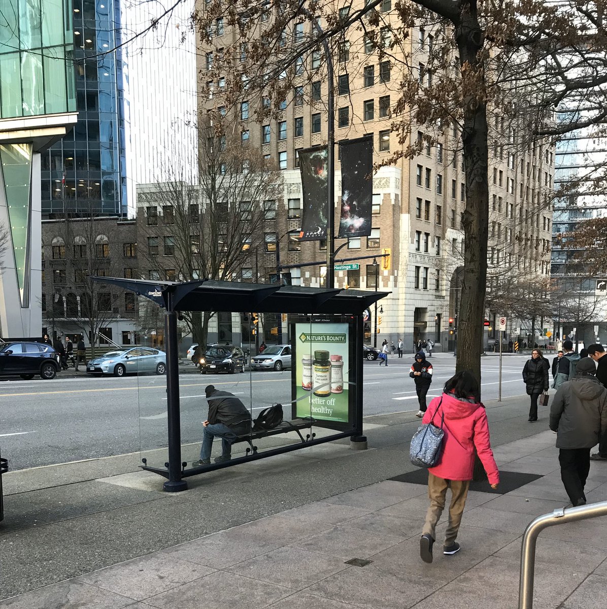 Observing all the patterns of use and vibrant social life that make up our commute. #vanbusstops .
#yvrcommunity 
#lowcarbon 
#vancouver #dtvan