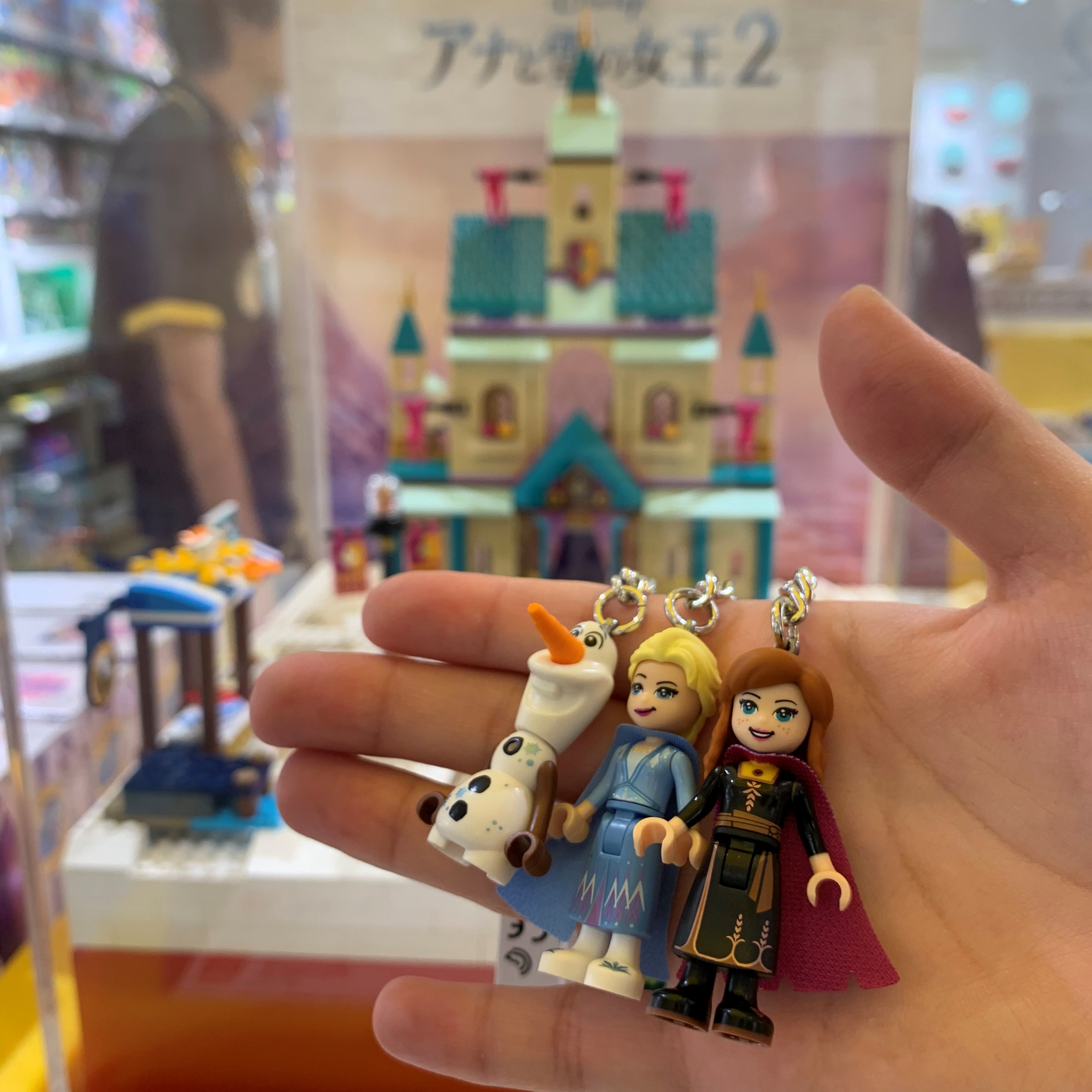Amazon.co.jp: アナと雪の女王 キーチェーンセット アナ＆エルサ