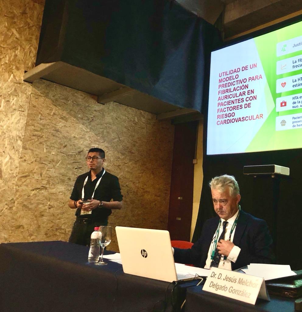 Felipe Gonzalez, doctorando en la USR de Barcelona. <a href="/Idiapjgol/">IDIAPJGol</a> @apicsbcn 
Segunda mejor comunicacion congreso Semergen. Enhorabuena!!