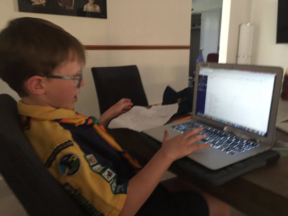 sayer8757's tweet photo. Freddie continues his #JOTAJOTI at home @Rockyscouts @ScoutsWA @ScoutsAustralia @worldscouting #iscout #scoutandproud https://t.co/mzOyNYWFp8