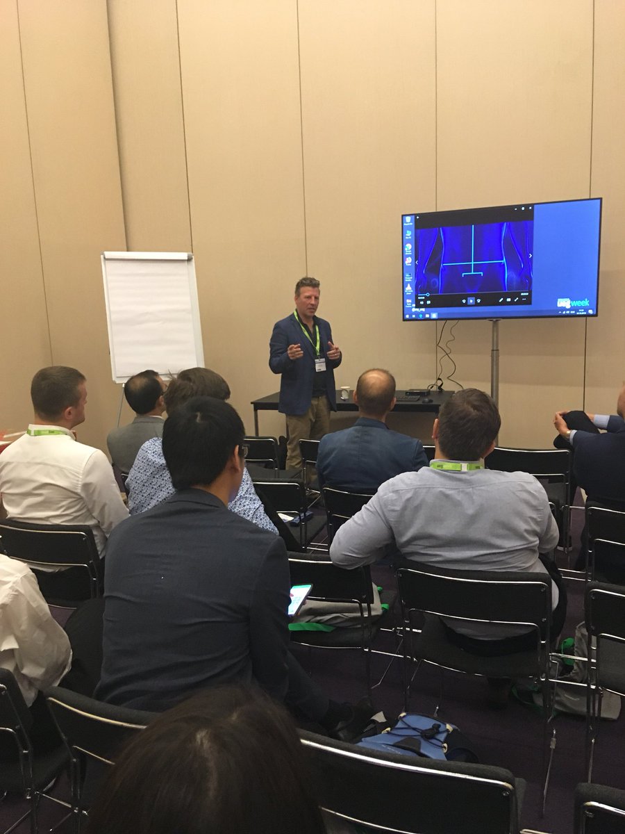ESSAT_eu's tweet photo. Kick off of the training program at the ESSAT Surgical Learning Area at #UEGW2019 #colorectalsurgery @ESSAT_eu @EFISDS @EDSurgery @escp_tweets @EAES_eu @my_ueg https://t.co/TDxUQvpn7I