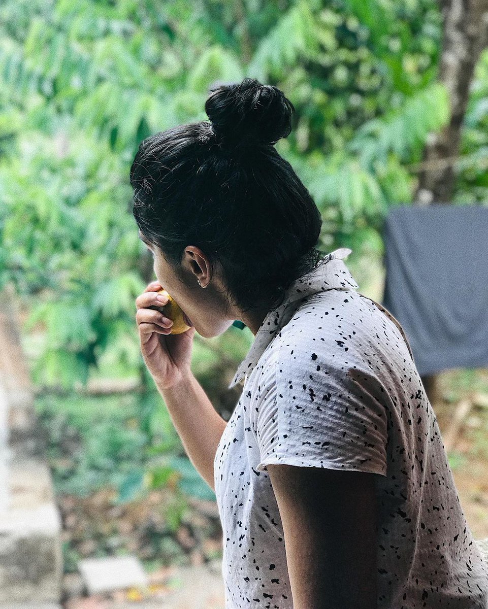 TeluguUltra's tweet photo. Guess the Actress?
A. Trisha Krishnan
B. Nivetha Thomas
C. Taapsee Pannu https://t.co/mE7tsZMASW