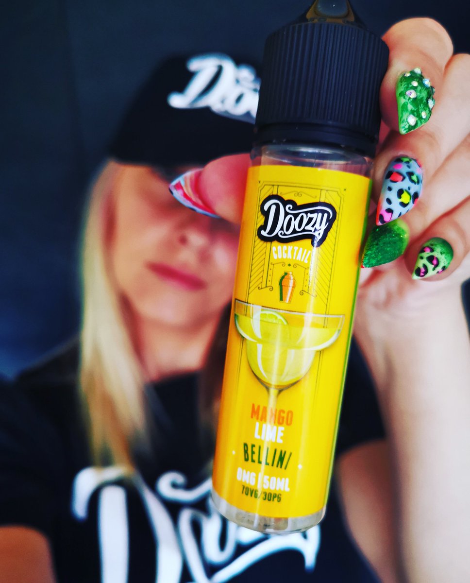 It's Saturday, so time for a cocktail 😍.
...
...
<a href="/DoozyEliquids/">DoozyVapeCo</a> Mango Lime Bellini 💕. You get the ripe and creamy mango with the citrus twang of the lime sneaking through 😍 perfectly mixed 😍.
. 
. ⚠️🔞 WARNING THIS PRODUCT IS INTENDED TO BE USED WITH NICOTINE 🔞⚠️