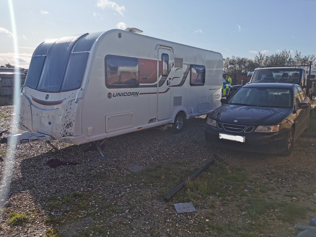tvprp's tweet photo. TVP RP Bicester officers are responding to a tracker activation on a stolen caravan. Would be rude not to recover the saab that is on false plates whilst we're here. #crimedoesntpay #youcanrunbutnothide #p5240 https://t.co/3qICdbOVpl