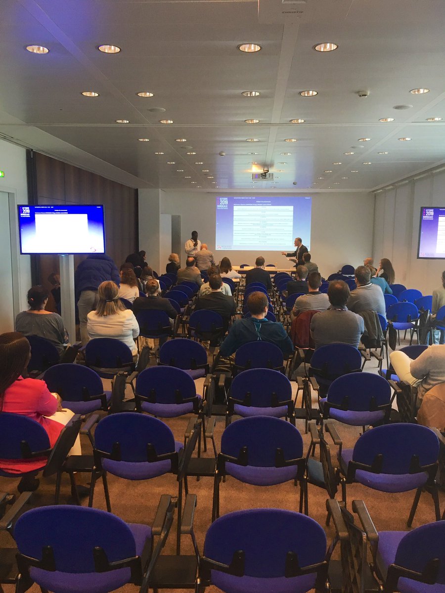 DavietJeanChris's tweet photo. Présentation de O. Kossi post-doc @LaboHavae sur la validation de l’actimetrie lors de la dernière session #sofmer2019 @unilim https://t.co/UVQc4D1DTB