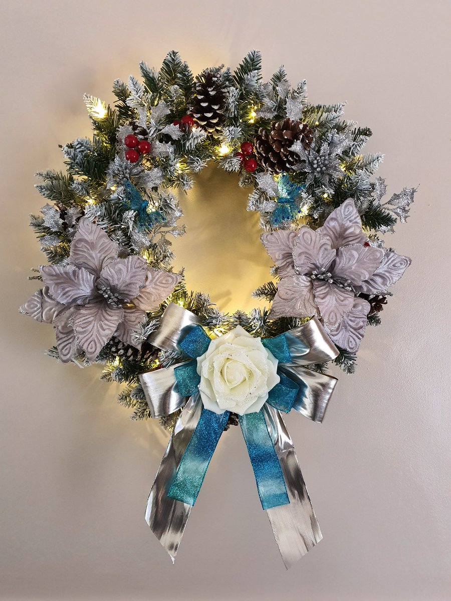 Made_By_DeniseX's tweet photo. Busy getting things made for my first show which will be at the Holistic psychic &amp; gift fair this Sunday 20th October at the Park Hotel in Netherton, doors open from 11am. @mbsfairs1 https://t.co/hiA4t8pqqw