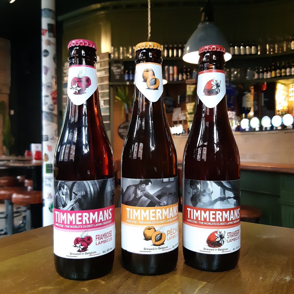 PaddleAnd's tweet image. Rise and shine folks!
Authentic Lambic beer for you all🍇🍓🍑
&quot;Timmermans has kept the tradition of the true lambic alive for over 300 years now. This unique beer, made with 30% wheat, is brewed in Itterbeek, in the oldest active lambic brewery. 
#riseandshine
#dublin #ireland