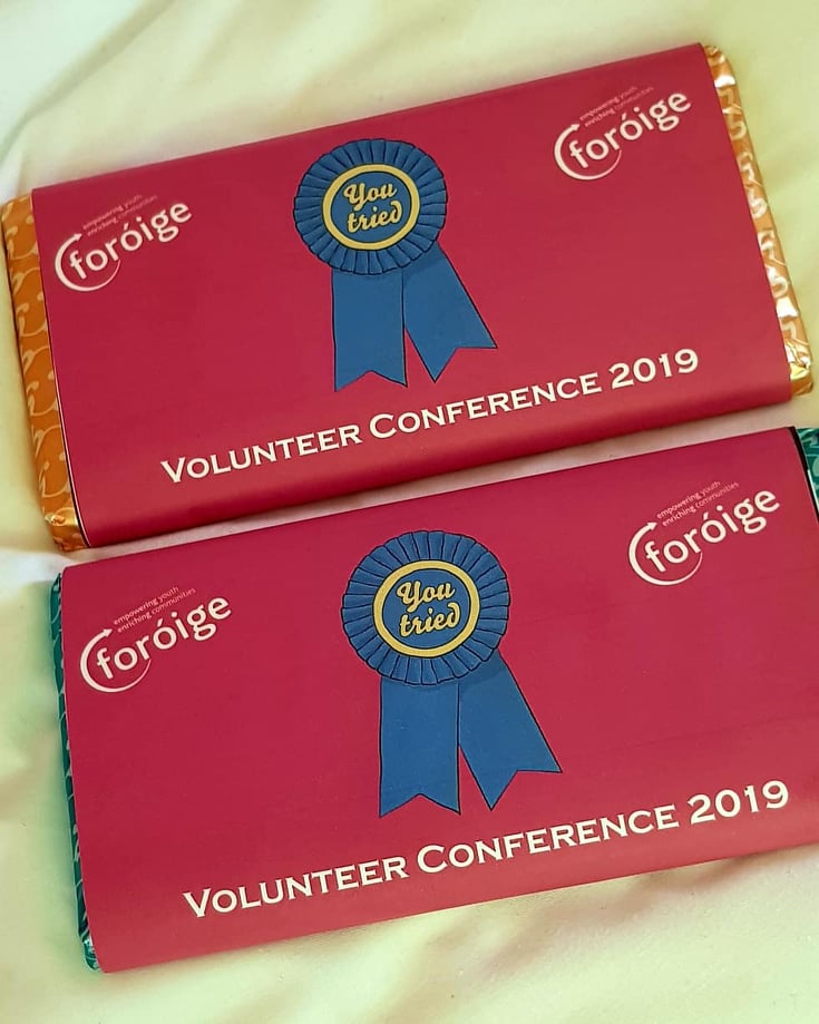 CKForoige's tweet photo. 2 Leaders who attended the 49th National Conference in Athlone last weekend managed to save the 'boobyprize' from the table quiz on Saturday Night.. and shared with the members this week... NOW THAT'S CUTE !!.....
@foroige #foroigevolunteers https://t.co/xCbO49SMIv