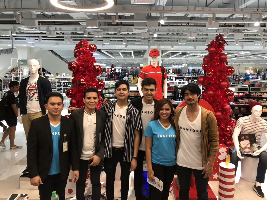 KaibiganOFC's tweet photo. Hanford meet and greet in Bacolod. Kaibigan, right? #kaibigan #kaibiganmovie #perkinspired #hanfordph #hanford https://t.co/yVv0HRxYHy