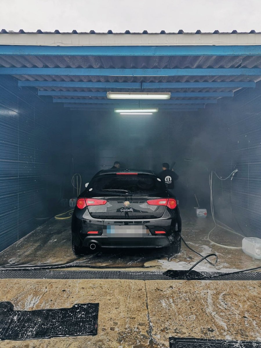 AlfaRomeo_es's tweet photo. En #MoparDay tu Alfa Romeo es el protagonista. Lo cuidamos mientras tú te diviertes con todas las actividades que hemos preparado. Cuéntanos cómo lo estás viviendo 👀👇 https://t.co/HbifsMv0Nz