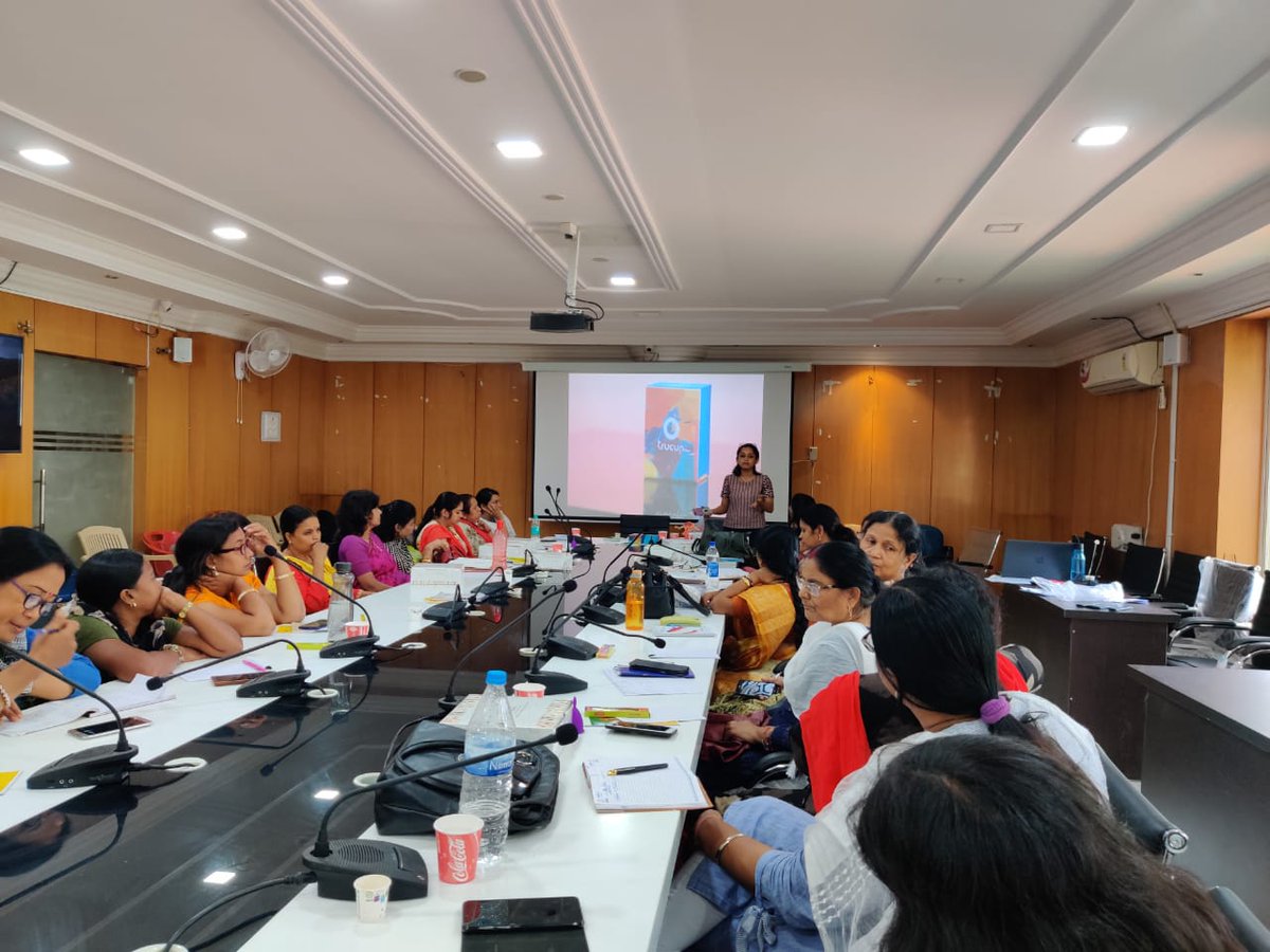 DC_Ranchi's tweet photo. An awareness session was organised for district officials on reduction of menstrual waste through promotion of reusable menstrual cups in collaboration with Trucup
@UNICEFIndia
@cmojhr
@dasraghubar 
@Sajjan95 
@MinistryWCD 
@smritiirani 
@WSSCCouncil 
@Alakshi 
@_trucup_ https://t.co/TWD62suDau