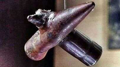 This is a picture of 2 bullets hitting each other during the battle of Gallipoli. It's small in size so the probability of two bullets meeting at random is slim but they still found each other in the midst of a battle, and you, up till now, still haven't found ur other half. Lmao