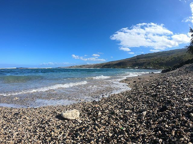 🇷🇪 Réunion 🇷🇪 #sun #beach #surf #sea #view #landscape #wave #left #leftwave #paradise #saintleu #morning #reunionisland #holidays #gopro #goprophotography #picoftheday #picture ift.tt/2Bs7dlv