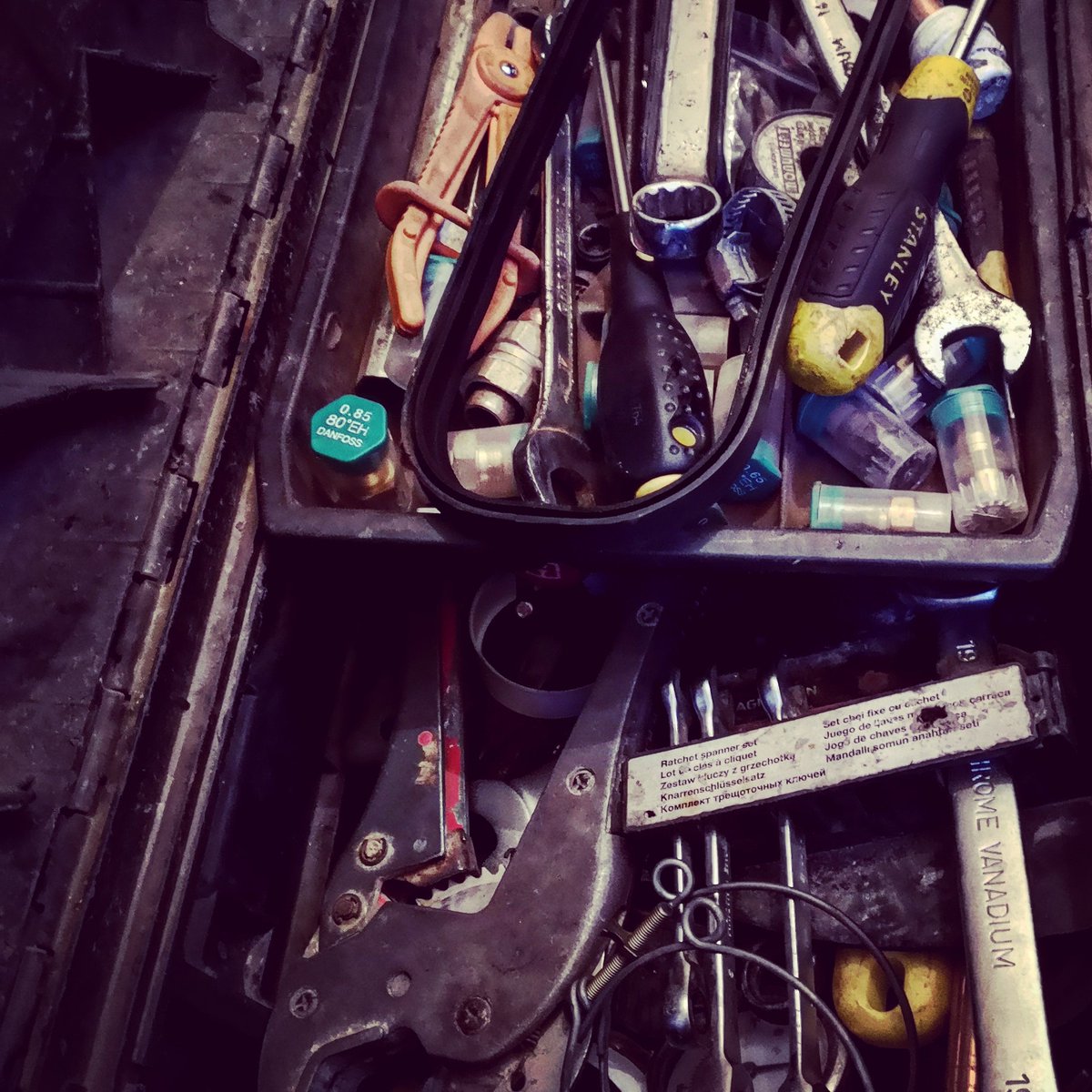 Bkboilerservice's tweet photo. Anyone elses tool box look like this? 
😅 
I know where everything is! I swear! 
#heatingengineer #plumberslife #showusyourtoolbox 😂 
#tradestalk https://t.co/6Eu7W6PuoT