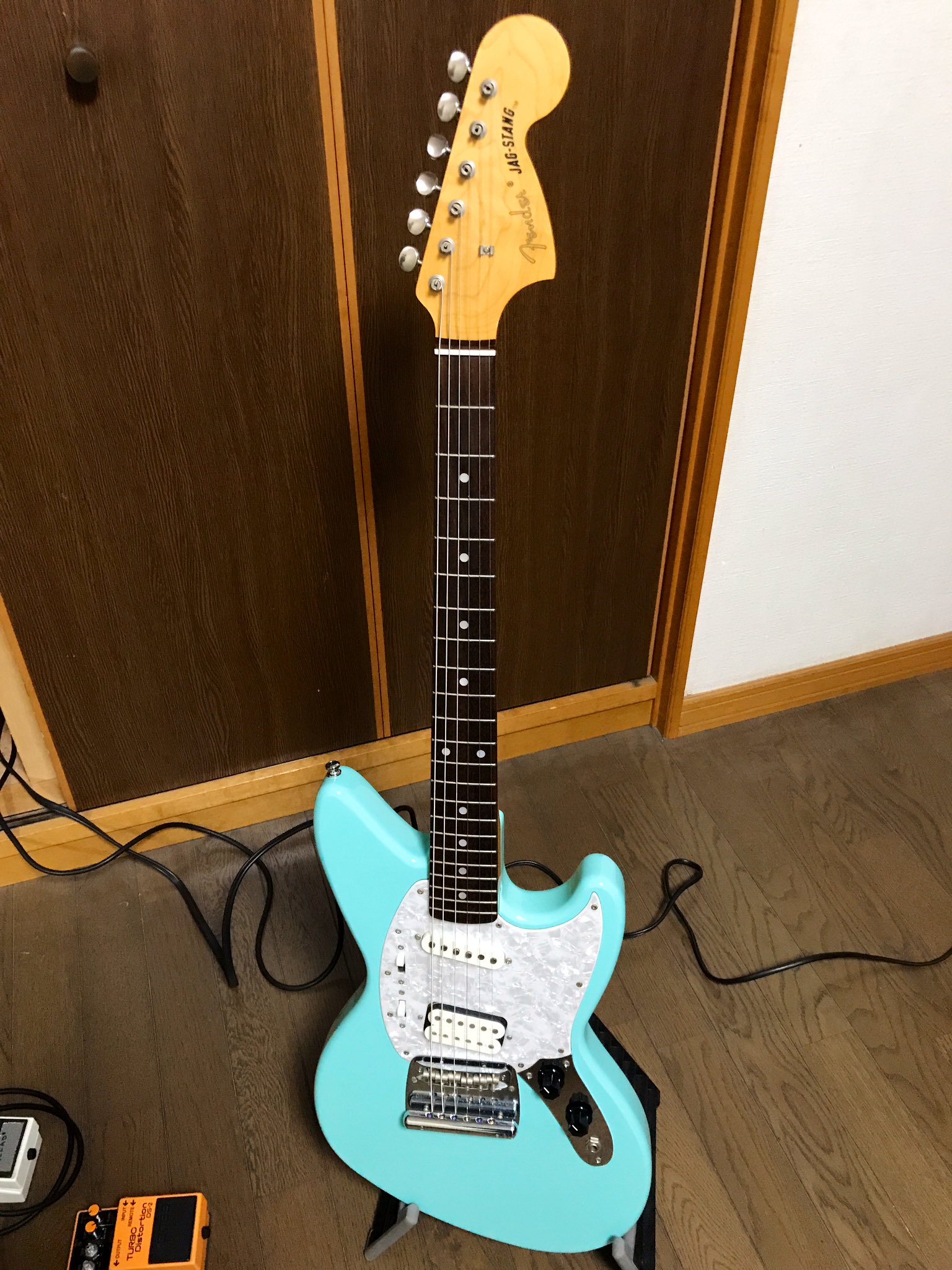 カートコバーン フェンダージャパン ジャグスタング R3/07月02日【楽器