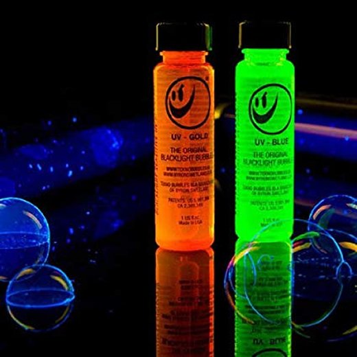 xxxegxxx's tweet image. カンブリアのUVコスメメーカー #PAINTGLOW（#ペイントグロウ）よりUVリアクティブバブルス（ブラックライトに光るシャボン玉 液）が入荷。バブルマシーン向け業務用 5リットル！
#パリピ  #EDM #サイケ #PSYCHEDELIC #ハロウィン #ネオンカラー

★UV BUBBLES一覧★
bit.ly/35Qgj9F