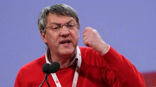 CrackJobsAct's tweet photo. #19o Lettera aperta a Maurizio Landini, segretario generale della @cgilnazionale. “Il pluralismo sindacale va riconosciuto da tutti” via @ilmanifesto https://t.co/JNFbVpALOC #anpalservizi #politicheattive #redditodicittadinanza https://t.co/eNiPz0slWt