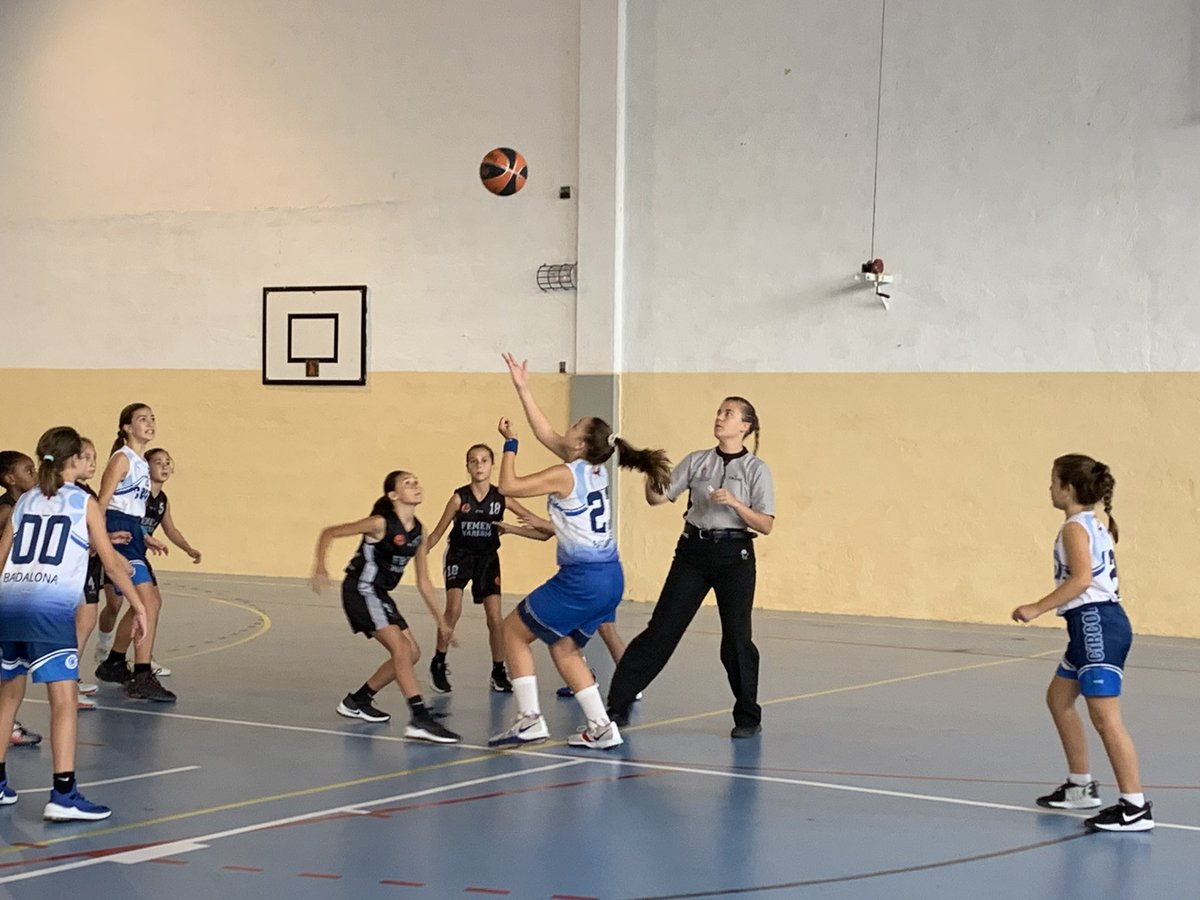 FemeniMaresme's tweet photo. Iniciem la jornada a Llavaneres amb els partits #PreminDM ๐ @CB_Granollers i #MinAFN ๐ @basquetcircol. som-hi! https://t.co/kSve0PpcAC