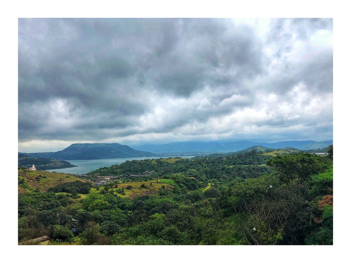 kevinshah91's tweet photo. The view from the top is worthy of all the efforts! #mountains #foliage #lake #nature #naturephotography #photography #mountaintop #beautiful #footprintsofkevin #vsco #vscocam #vscoism #travel #traveller #travelphotography #travelgram #Hills #India #IncredibleIndia #2019 https://t.co/J74UqxULNR