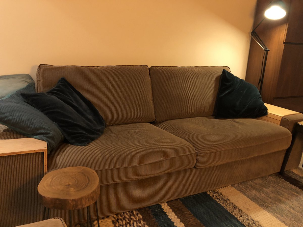 Is er iemand die een bank wil?! #dtv