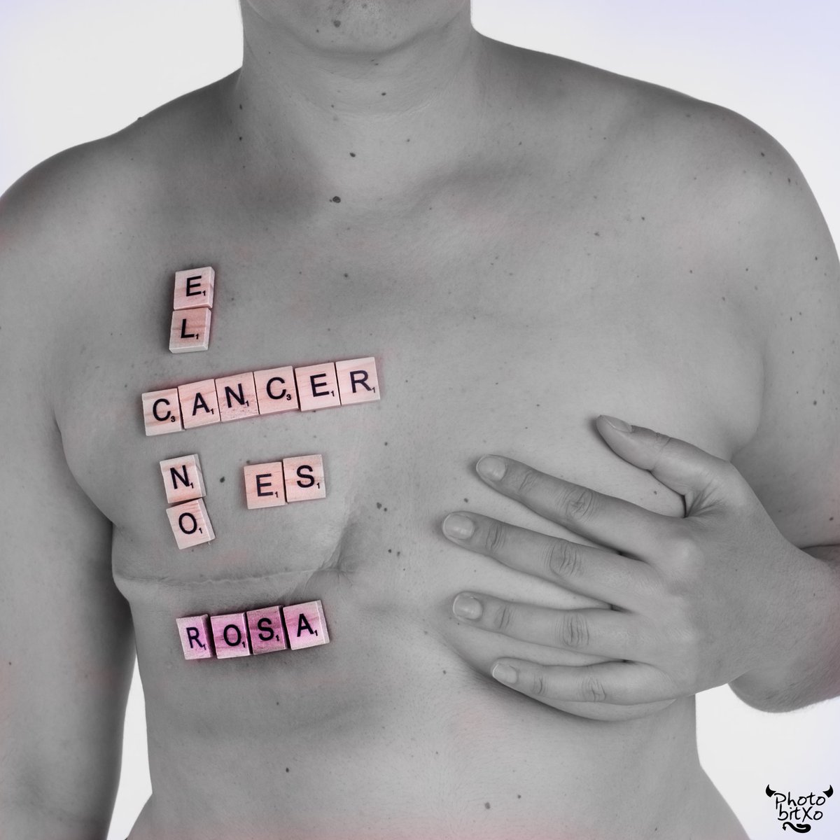 Porque duele
Porque preocupa
Porque traumatiza
Porque deja secuelas
Porque hace sufrir
Porque mutila
Porque mata
Por todo esto... NO ES ROSA!
<a href="/photobitxo/">Photobitxo</a> .
#DiaMundialContraelCancerdeMama
#menosrosamásinvestigación
#masinvestigacionparamasvida 
#cáncer #cancerdemama