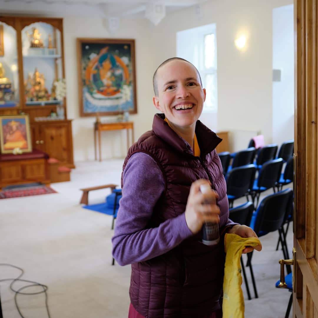 Manjushri_KMC's tweet photo. Yesterday @Manjushri_KMC, many people in the community volunteered their time to help with the work of the International Temples Project. With this altruistic wish, everyone was happy to help, whatever the job may be. You can find out more here https://t.co/cd3oB0i18Z. https://t.co/ip6AA9cv9g