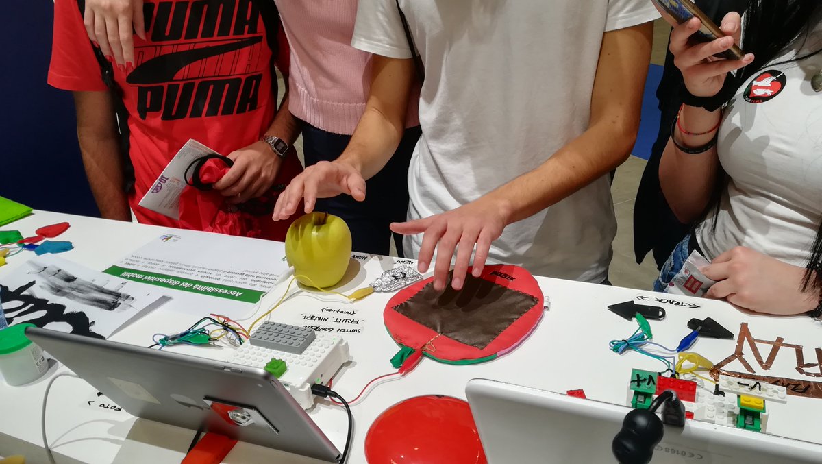 FondazioneAsphi's tweet photo. #Click4All a #MFR19 Village #Genzyme, #Roma progetti innovativi per migliorare la qualità della vita di persone disabili https://t.co/pvaW5hClVr