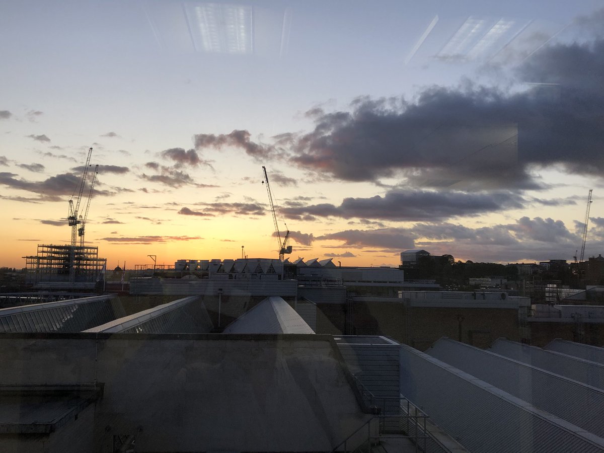 SWoolerBWB's tweet photo. Great when you can see 3 of your projects under construction from the office window ! #unitysquare #broadmarsh #vitastudents #Nottingham . ⁦@bwbconsulting⁩ helping to deliver #urban regeneration . Not a bad sunset sky either ! #towercranes in #silhouette https://t.co/ycHFViLOtj