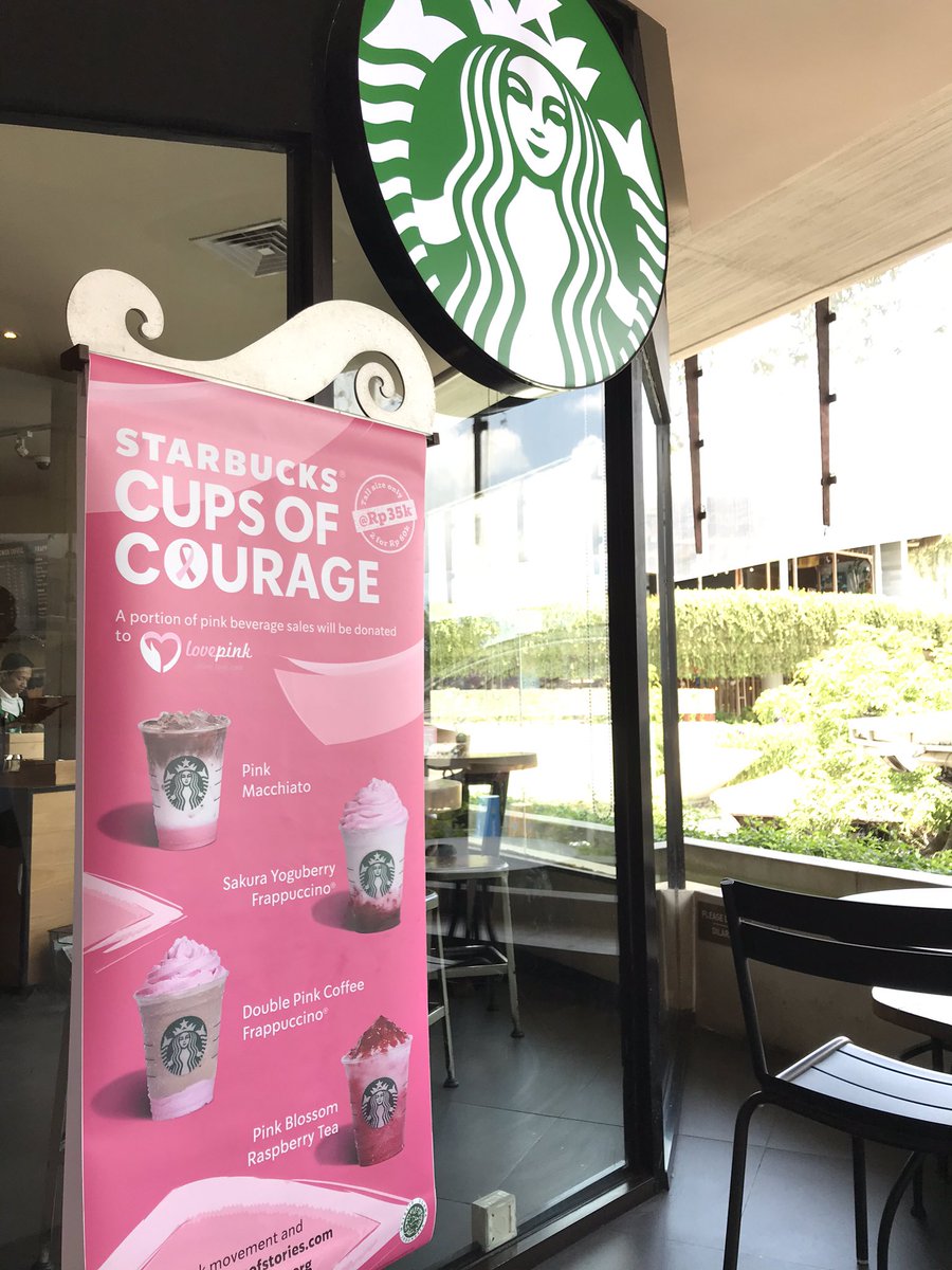 DJ__neko's tweet image. Pink blossom raspberry tea #Strawberry #RaspberryLover #Starbucks #pink #スタバ #スターバックス