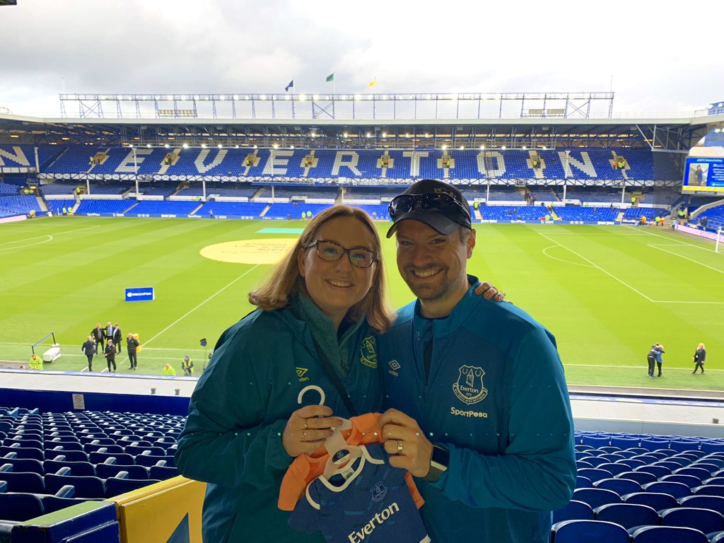 MrsSheavedIce's tweet photo. We came all the way to England to watch our first @Everton match at Goodison Park and to announce for the first time that Baby Shea is coming in spring 2020! #EFC #COYB #EFCMatchday https://t.co/4GSJbjanaV