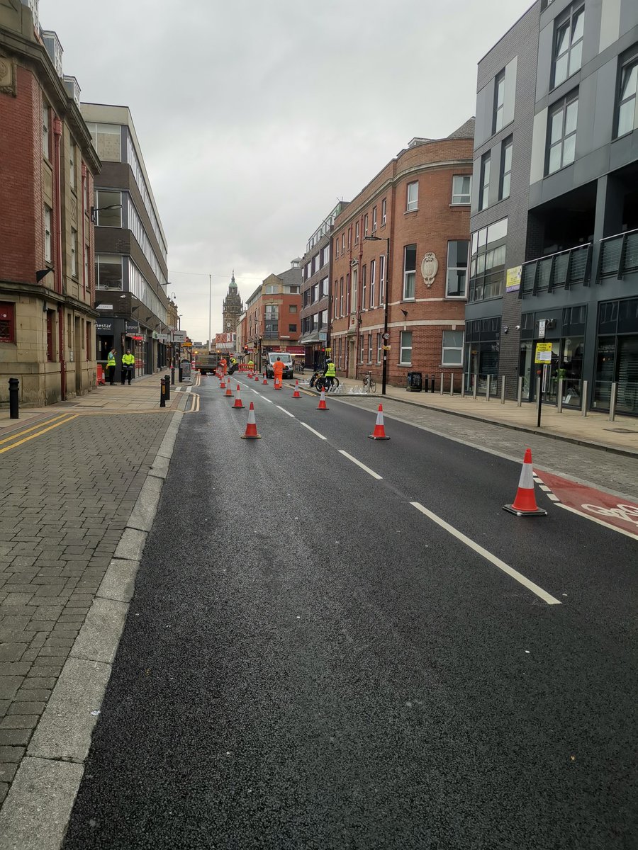 MartinPhipps13's tweet photo. Come support the trial pedestrianisation of #divisionst this weekend! Lots of extra room for pedestrians and bikes to walk and cycle and extra bike parking! #Sheffield #sheffieldissuper https://t.co/T79mB6lnRM
