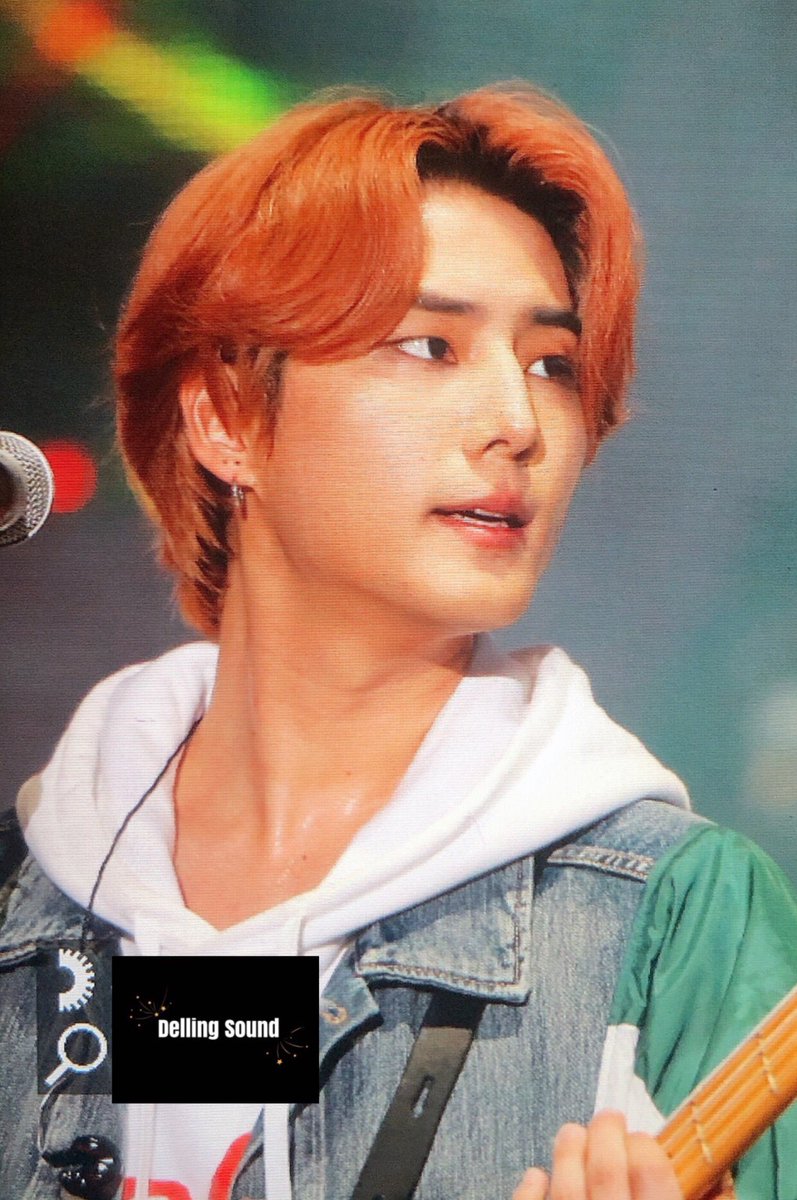 Delling_Sound6's tweet photo. 191019 GMF 프리뷰
☺️🔫
#DAY6  #데이식스  #영현 #영케이 #YoungK https://t.co/BRVwNjRwlz