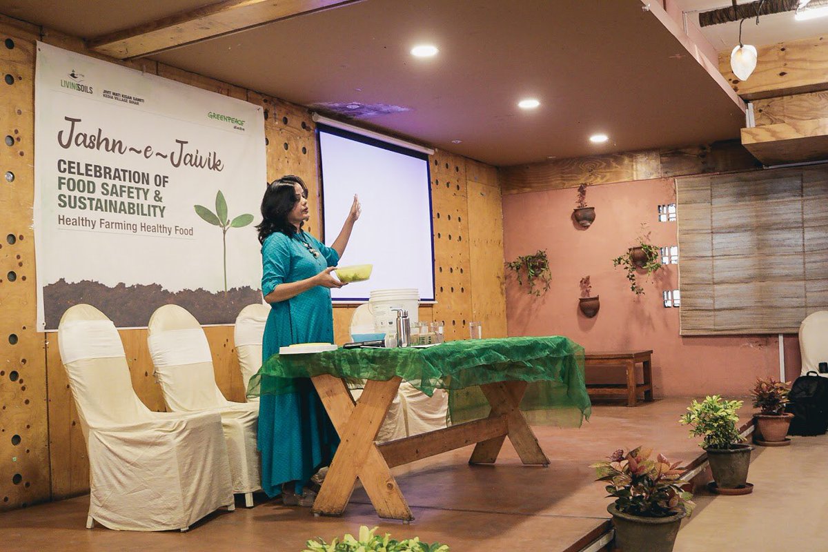 greenpeaceindia's tweet photo. "Kedia became possible because all farmers came together.Our country can change if we come together &amp; do our part”

Savita Hiremath,Composter

#Jashn_e_Jaivik #FoorForLife https://t.co/M30J3xHXCR