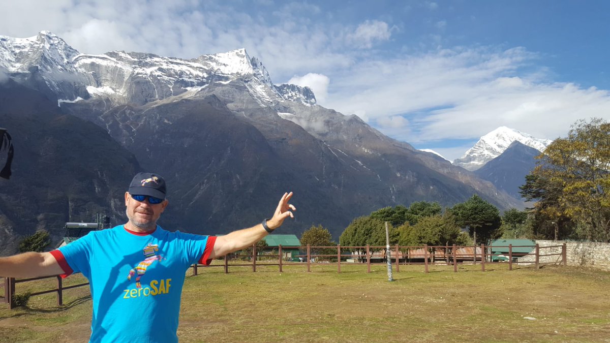 saf_zero's tweet image. Trekking hasta el Everest Camp de un socio de @saf_zero padre de una niña con SAF: en homenaje a los afectados por #TEAF 
¡¡¡GRACIAS!!! 👏👏👏