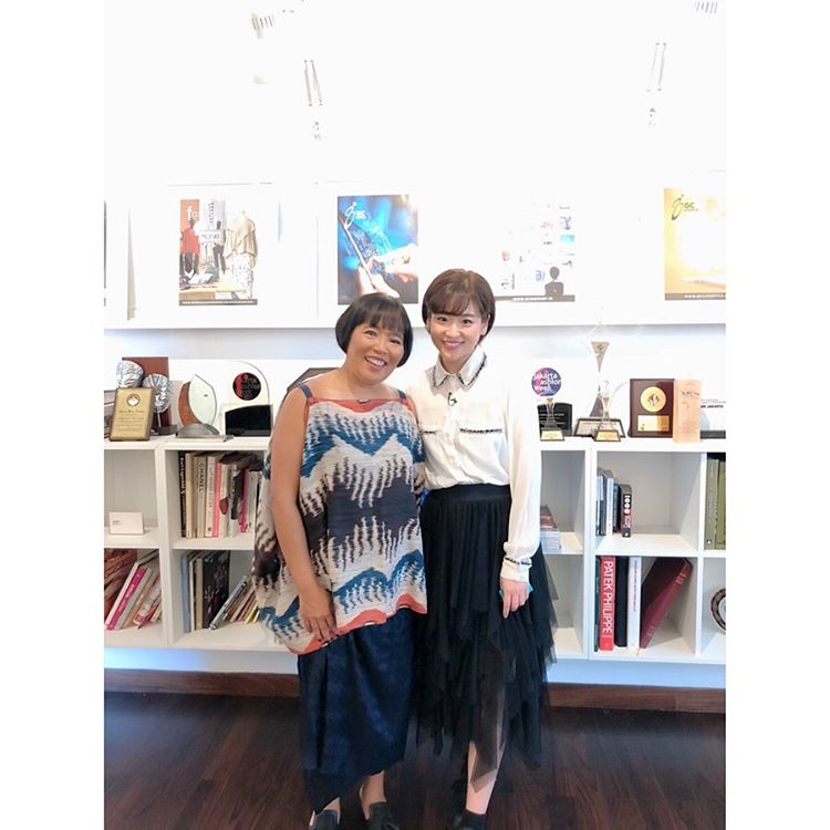 HarugonFC_INA's tweet photo. Repost ig @Haruka_NKGW10
Thank you @svidss san💖
Semoga sukses acara “Jakarta Fashion Week 2019” ya!!
#indonesia #jakarta #japan #🇯🇵🇮🇩 #インドネシアライフ # インドネシアタレント #ジャカルタ生活 #ジャカルタ在住 #jakartafashionweek2019 #svida #harukanakagawa #仲川遥香 https://t.co/6Wo9FORePW