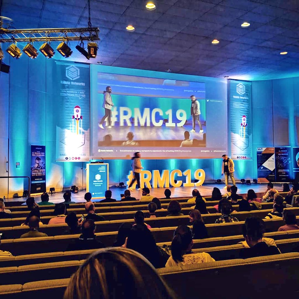 ContacteandoRev's tweet photo. Todos los amigos de https://t.co/DJYYGLEPd6 también estáis en #RMC19 https://t.co/5RIEQQ9jNq