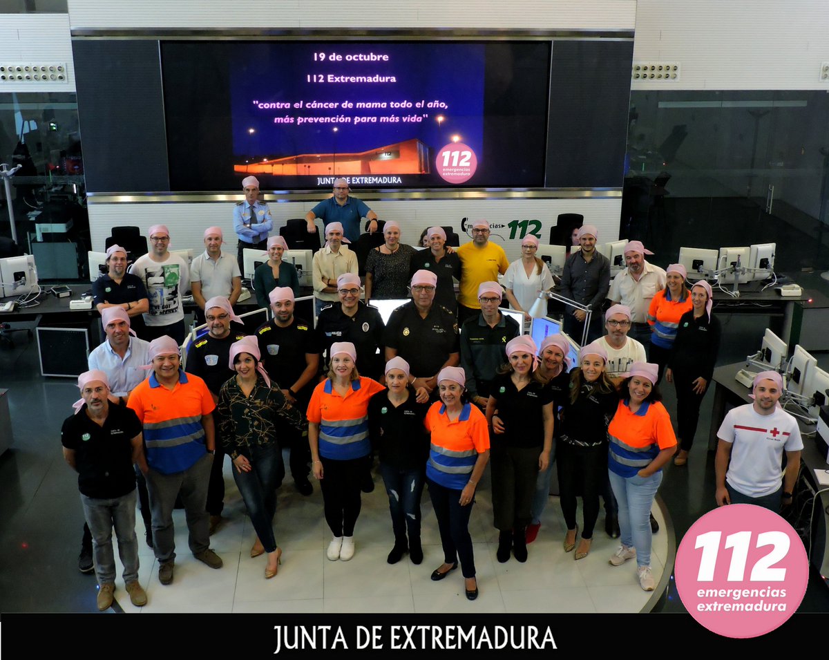 JuntaEx112's tweet photo. 112 Extremadura con el #DiaMundialdelCancerdeMama “Contra el cáncer de mama todo el año, más prevención para más vida”  #PorEllas https://t.co/kQS1xxA9xt