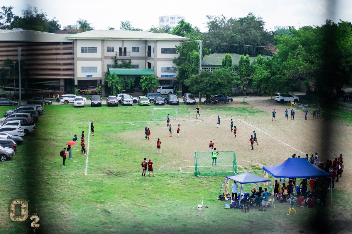 Praecordia2022's tweet photo. OUTSIDER VIEW. Today was a good day! Hope everyone had a fun time playing their favorite sports. No matter what the results are, we’re still #OneCIM 💙
#OutrunOutlast🍃 https://t.co/m78ArXU4be