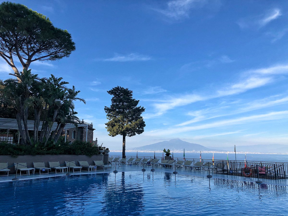 Happiness is....💙
#Sorrento #Italia