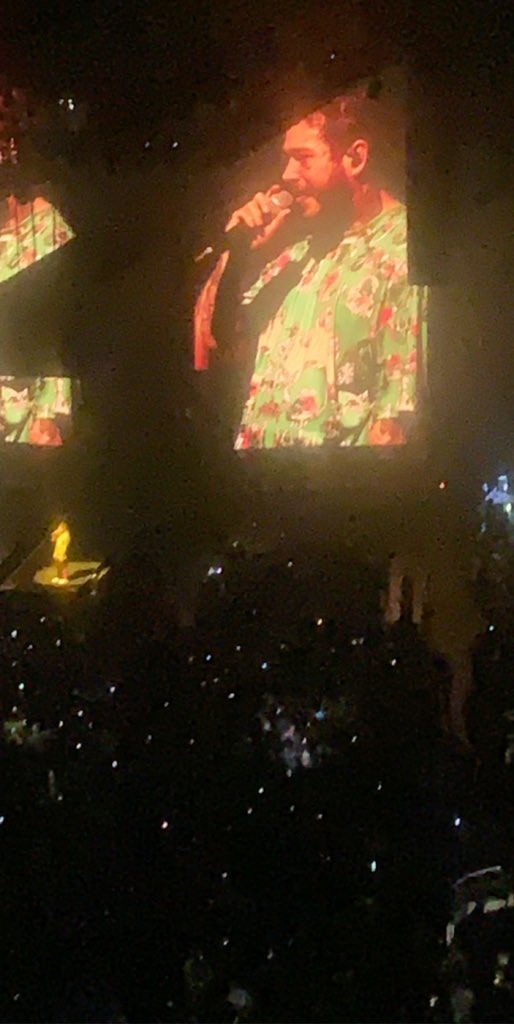 candacesmith375's tweet photo. Post Malone did not disappoint tonight🤩💕 https://t.co/TF33rrbSps